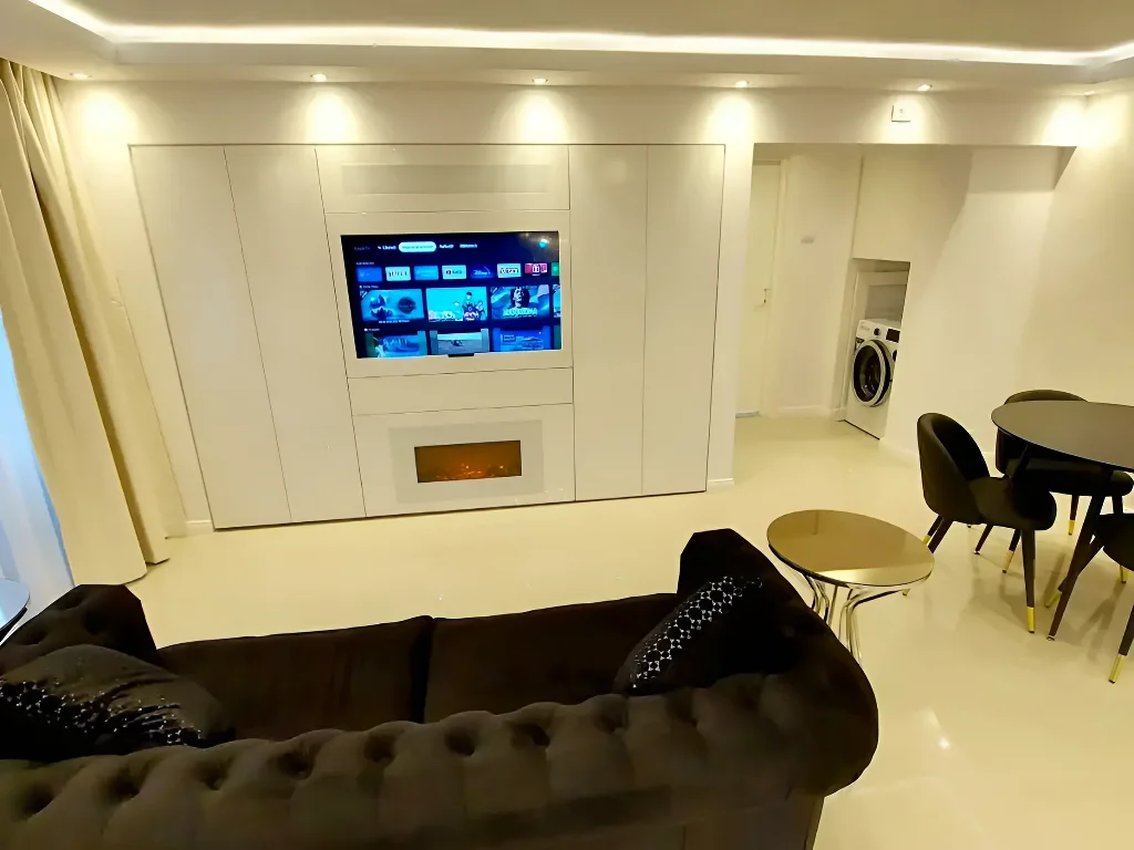 apartament vanzare cumparare Sector 5 București living cu tv